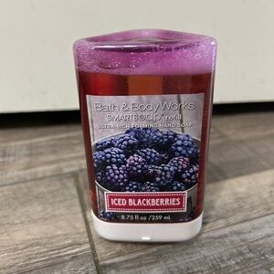 Bath and Body Works Smartsoap refill Iced Blackberries
